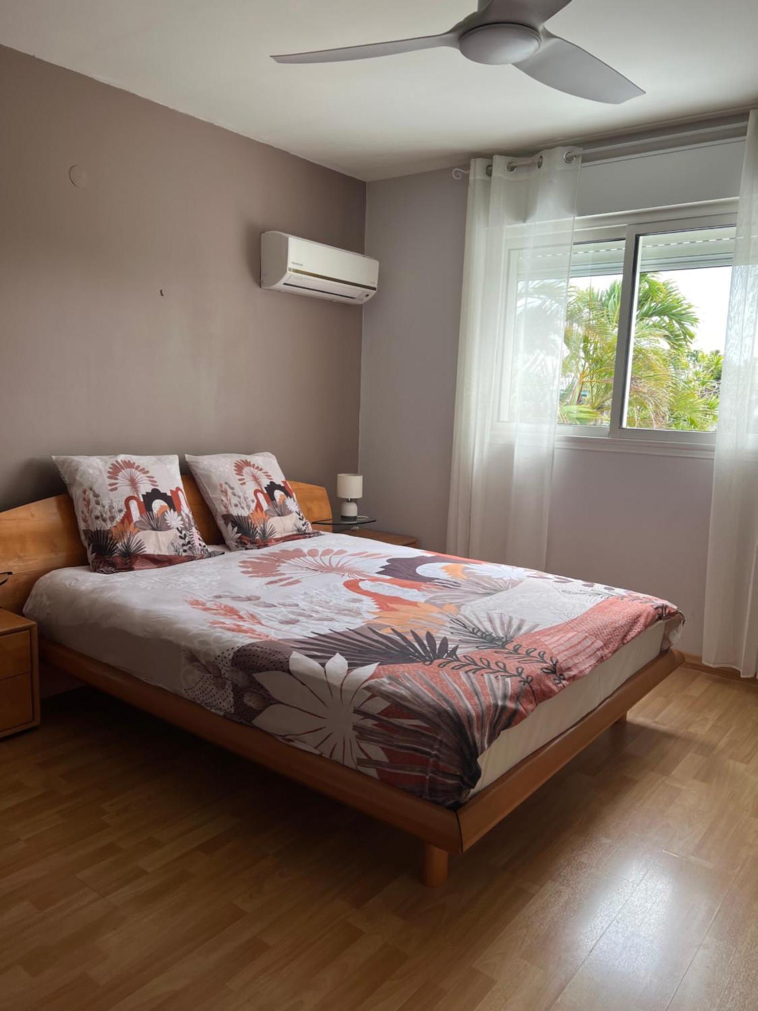 Villa Etang Sale Les Bains Avec Piscine Privee Extérieur photo