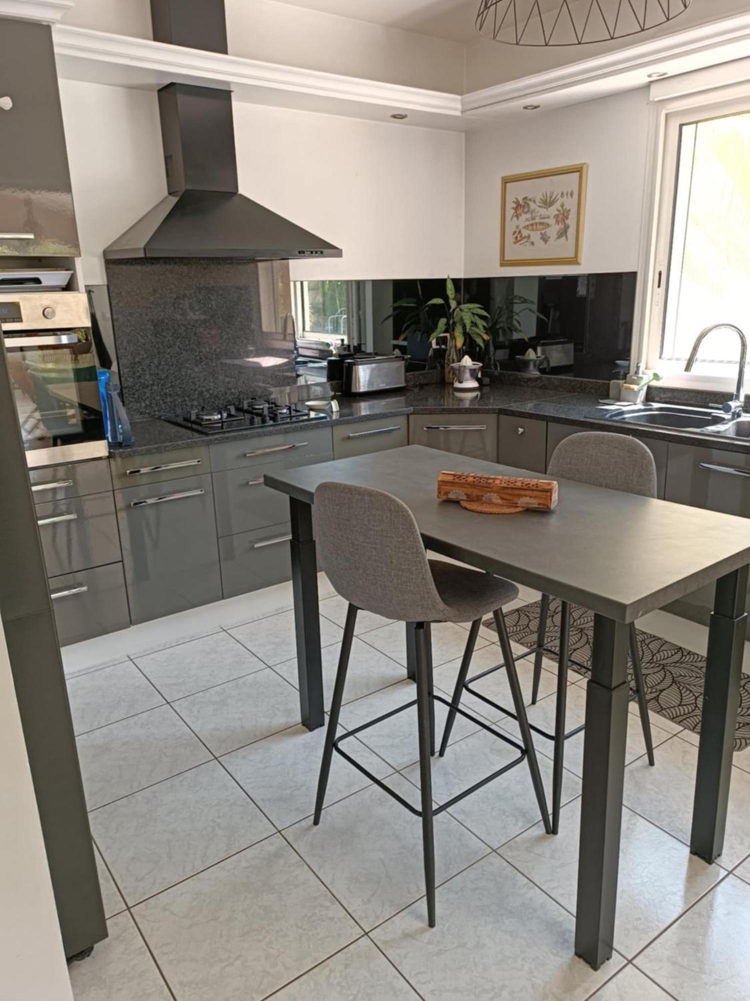 Villa Etang Sale Les Bains Avec Piscine Privee Extérieur photo